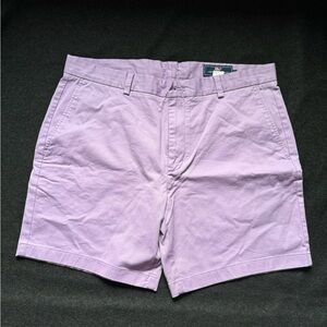 Vineyard Vines Breaker Short. 36 waist